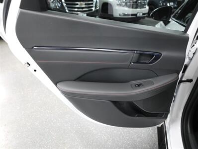 2022 Hyundai SONATA N Line   - Photo 21 - Addison, IL 60101