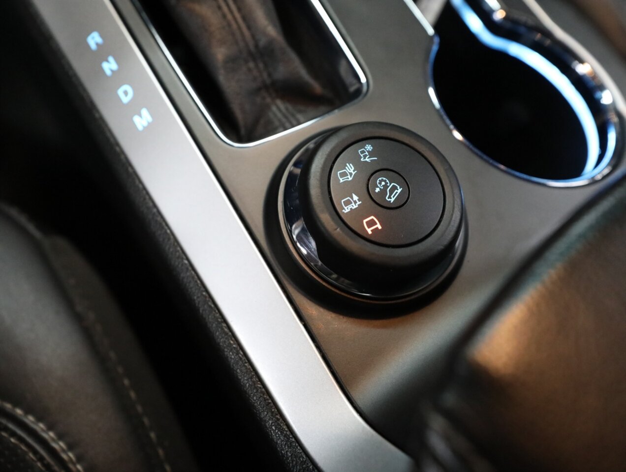 2015 Ford Explorer Sport - Photo 34 - Addison, IL 60101