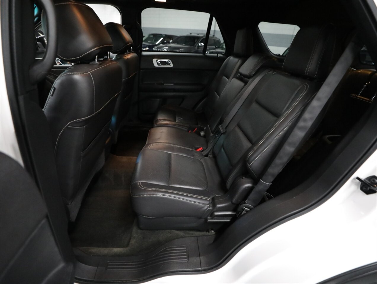 2015 Ford Explorer Sport - Photo 27 - Addison, IL 60101