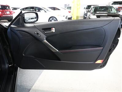 2016 Hyundai Genesis 3.8 R-Spec - Photo 17 - Addison, IL 60101