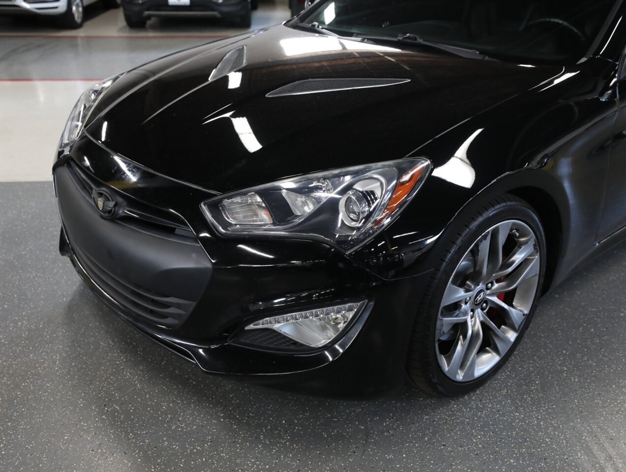 2016 Hyundai Genesis 3.8 R-Spec - Photo 3 - Addison, IL 60101