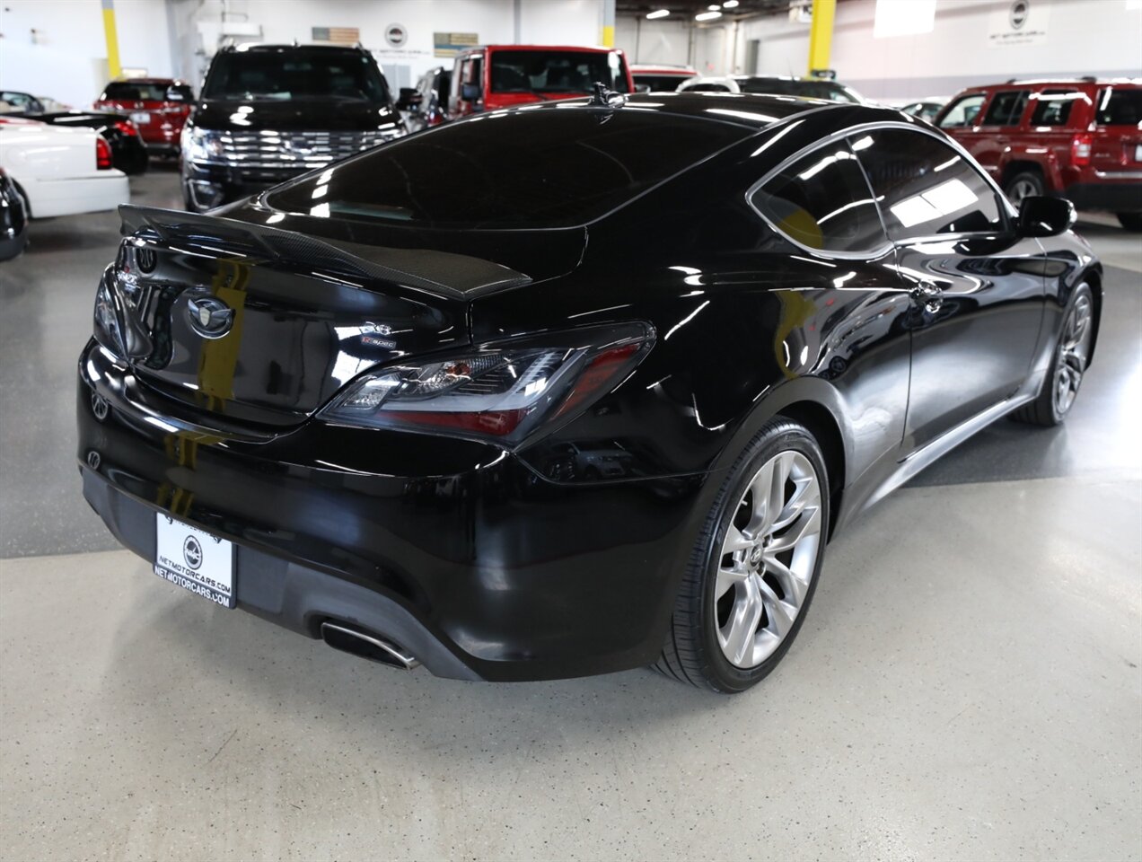 2016 Hyundai Genesis 3.8 R-Spec - Photo 9 - Addison, IL 60101