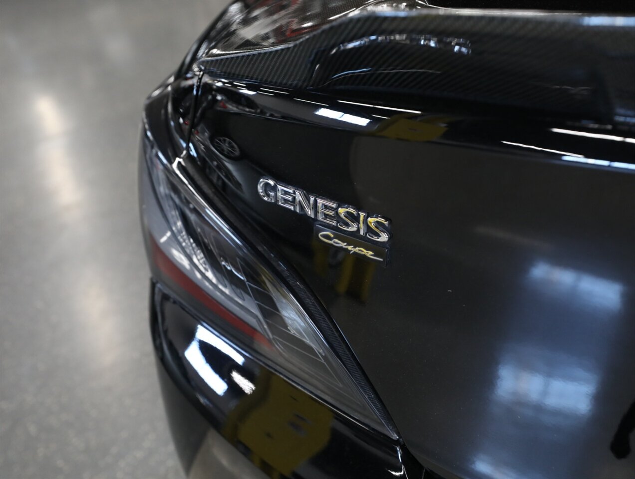 2016 Hyundai Genesis 3.8 R-Spec - Photo 11 - Addison, IL 60101