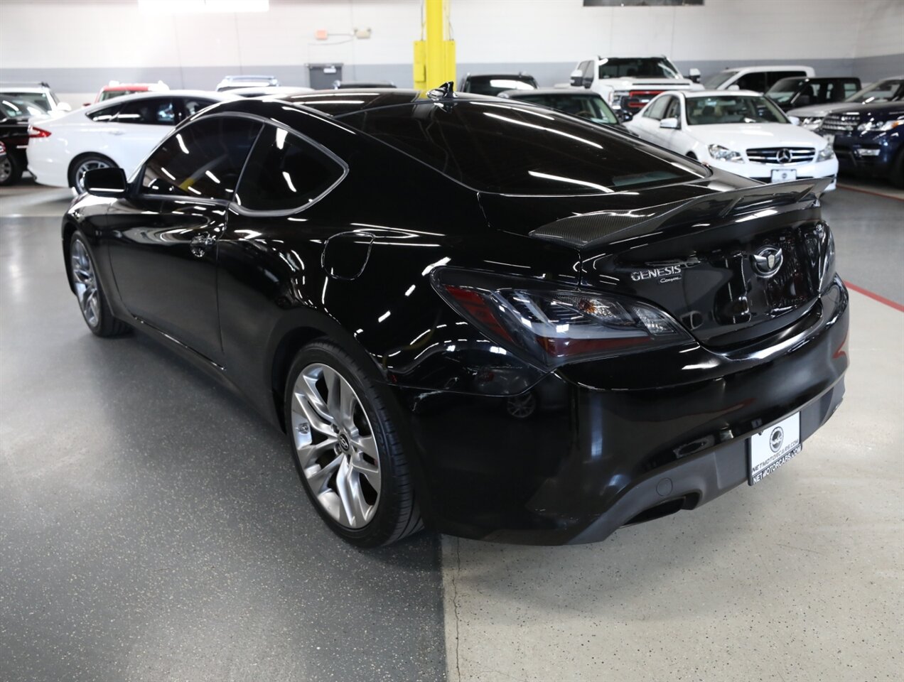 2016 Hyundai Genesis 3.8 R-Spec - Photo 15 - Addison, IL 60101