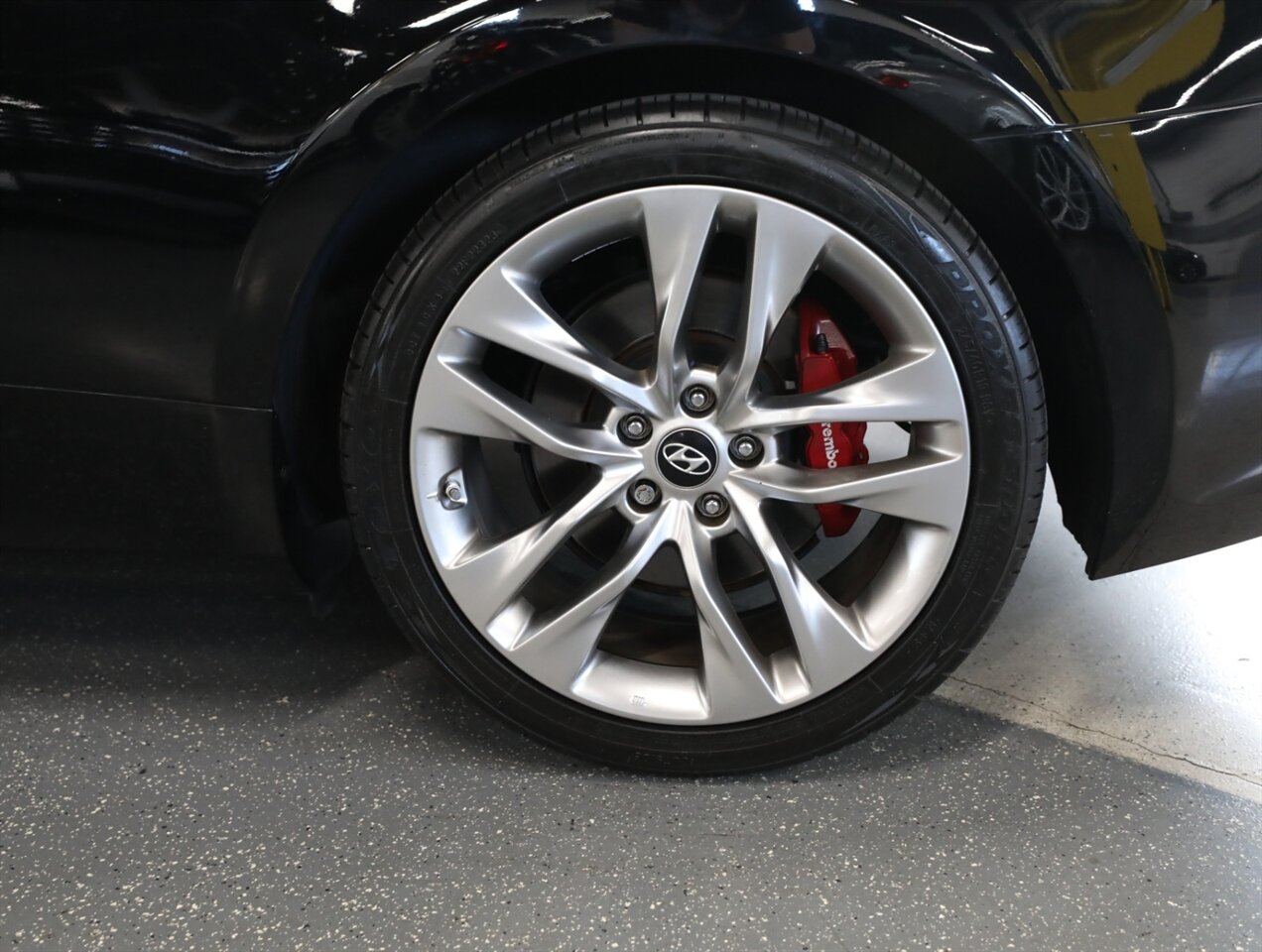 2016 Hyundai Genesis 3.8 R-Spec - Photo 37 - Addison, IL 60101