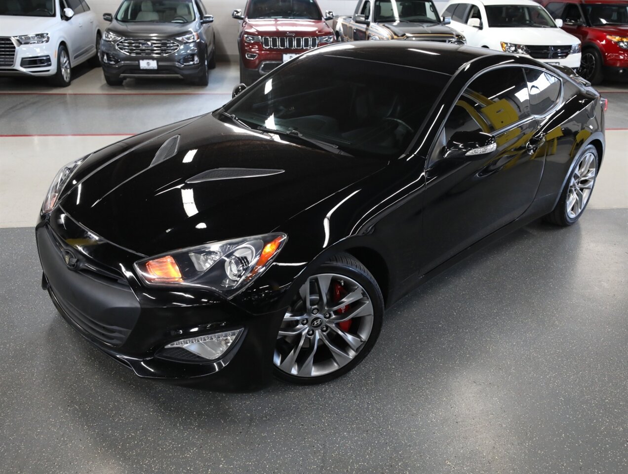 2016 Hyundai Genesis 3.8 R-Spec - Photo 2 - Addison, IL 60101