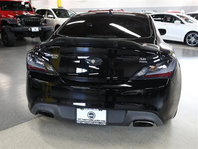 2016 Hyundai Genesis 3.8 R-Spec - Photo 10 - Addison, IL 60101