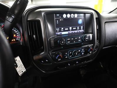 2017 Chevrolet Silverado 1500 LTZ 4X4   - Photo 33 - Addison, IL 60101