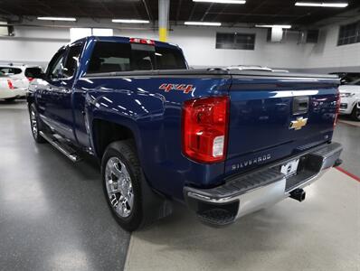 2017 Chevrolet Silverado 1500 LTZ 4X4   - Photo 15 - Addison, IL 60101