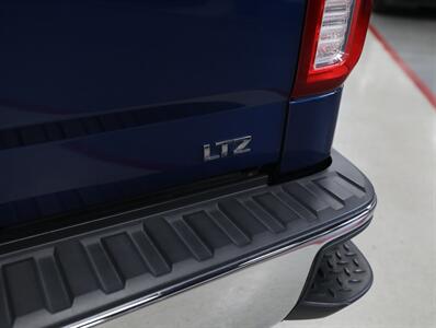 2017 Chevrolet Silverado 1500 LTZ 4X4   - Photo 14 - Addison, IL 60101