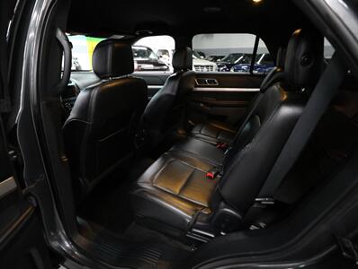 2017 Ford Explorer XLT AWD   - Photo 29 - Addison, IL 60101