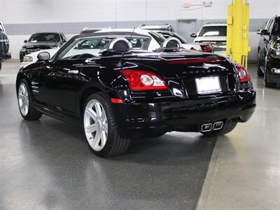 2005 Chrysler Crossfire Limited   - Photo 13 - Addison, IL 60101