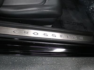 2005 Chrysler Crossfire Limited   - Photo 18 - Addison, IL 60101