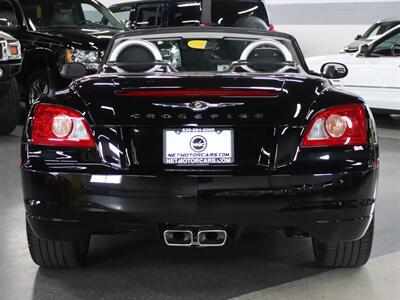 2005 Chrysler Crossfire Limited   - Photo 11 - Addison, IL 60101