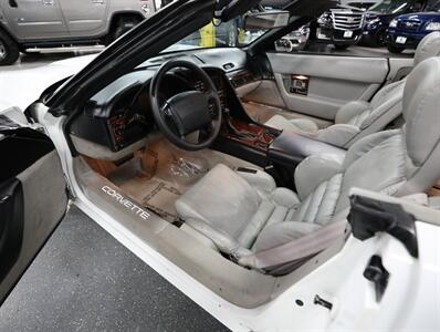 1992 Chevrolet Corvette - Photo 25 - Addison, IL 60101