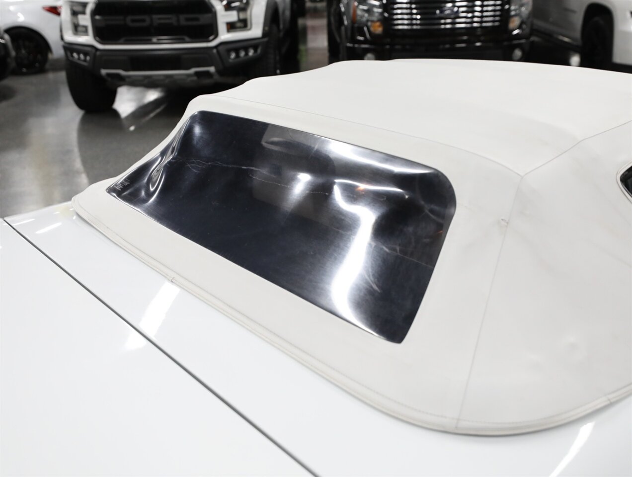 1992 Chevrolet Corvette - Photo 38 - Addison, IL 60101