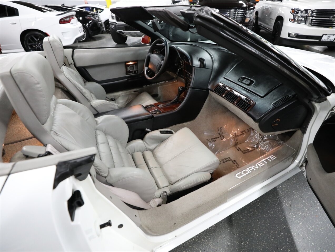 1992 Chevrolet Corvette - Photo 22 - Addison, IL 60101