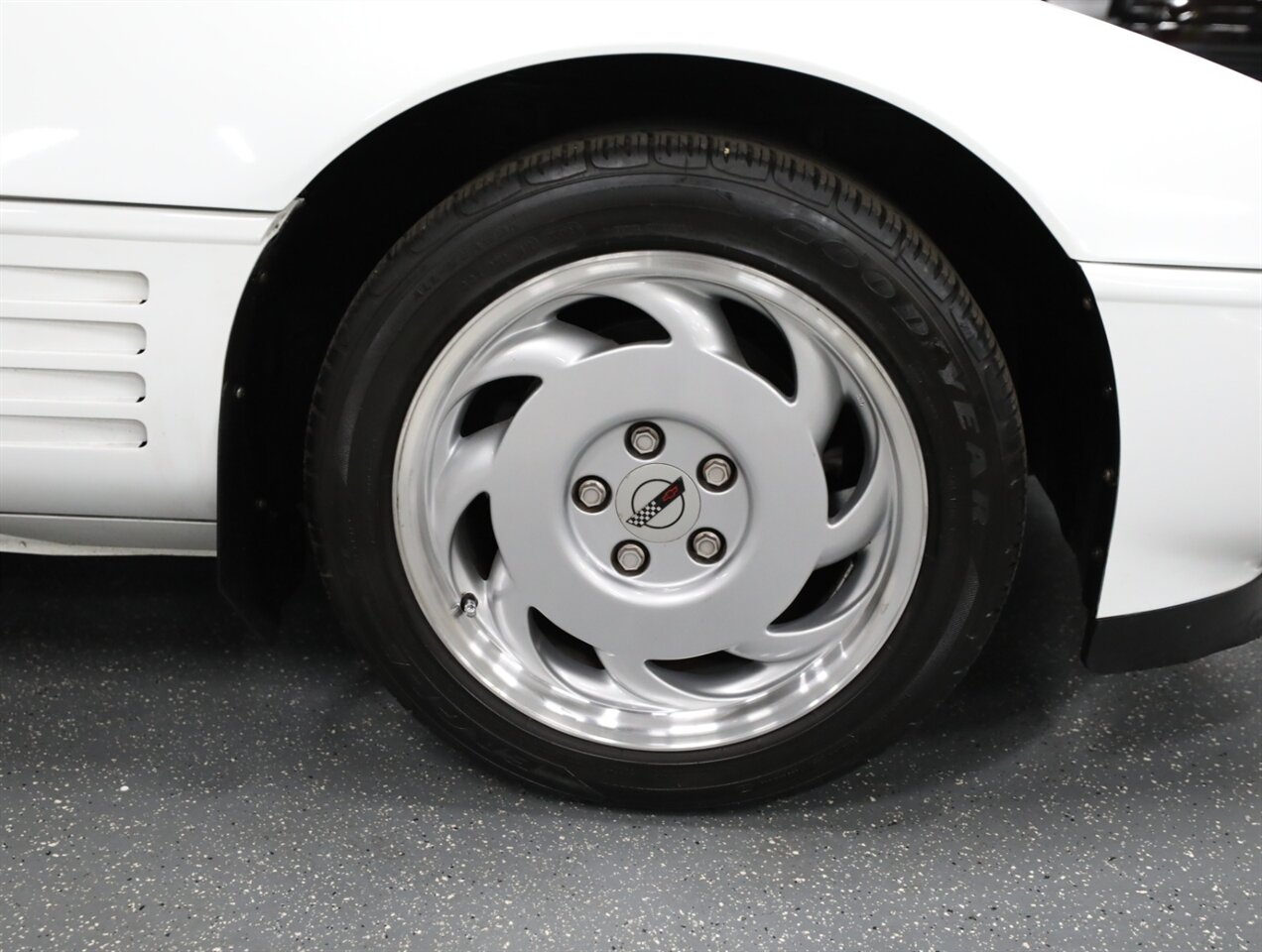 1992 Chevrolet Corvette - Photo 42 - Addison, IL 60101