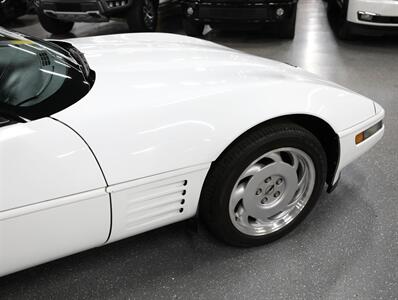 1992 Chevrolet Corvette - Photo 10 - Addison, IL 60101