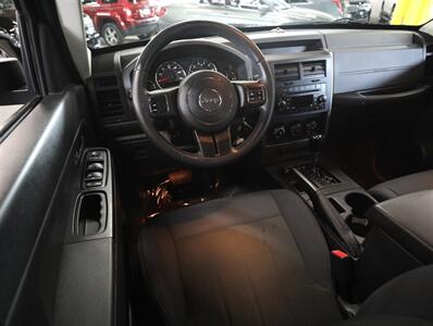 2011 Jeep Liberty Sport Jet 4X4   - Photo 27 - Addison, IL 60101