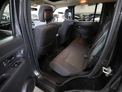 2011 Jeep Liberty Sport Jet 4X4   - Photo 25 - Addison, IL 60101