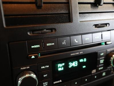 2011 Jeep Liberty Sport Jet 4X4   - Photo 35 - Addison, IL 60101