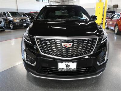 2022 Cadillac XT5 Premium Luxury AWD   - Photo 6 - Addison, IL 60101