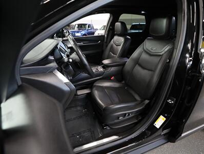 2022 Cadillac XT5 Premium Luxury AWD   - Photo 33 - Addison, IL 60101