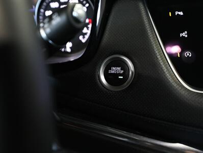 2022 Cadillac XT5 Premium Luxury AWD   - Photo 38 - Addison, IL 60101