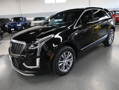 2022 Cadillac XT5 Premium Luxury AWD   - Photo 4 - Addison, IL 60101