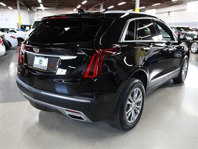 2022 Cadillac XT5 Premium Luxury AWD   - Photo 9 - Addison, IL 60101