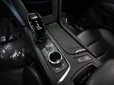 2022 Cadillac XT5 Premium Luxury AWD   - Photo 36 - Addison, IL 60101