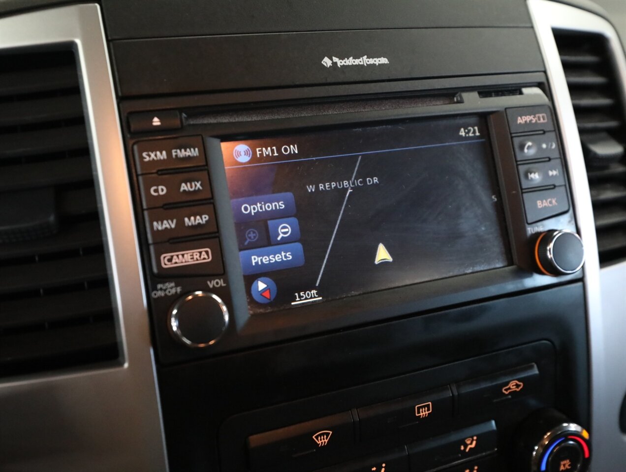 2015 Nissan Xterra PRO-4X - Photo 34 - Addison, IL 60101