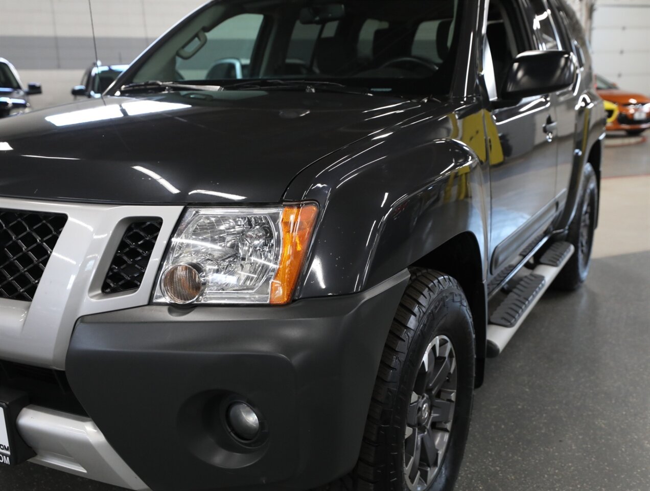 2015 Nissan Xterra PRO-4X - Photo 5 - Addison, IL 60101