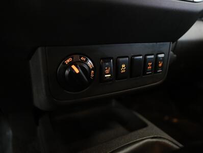 2015 Nissan Xterra PRO-4X - Photo 32 - Addison, IL 60101