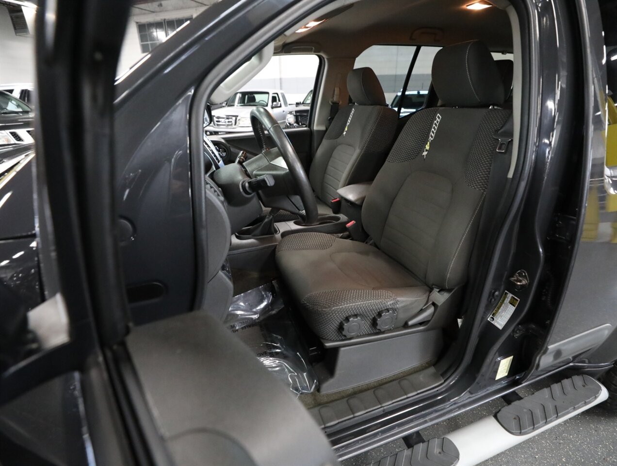 2015 Nissan Xterra PRO-4X - Photo 29 - Addison, IL 60101