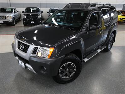 2015 Nissan Xterra PRO-4X - Photo 2 - Addison, IL 60101