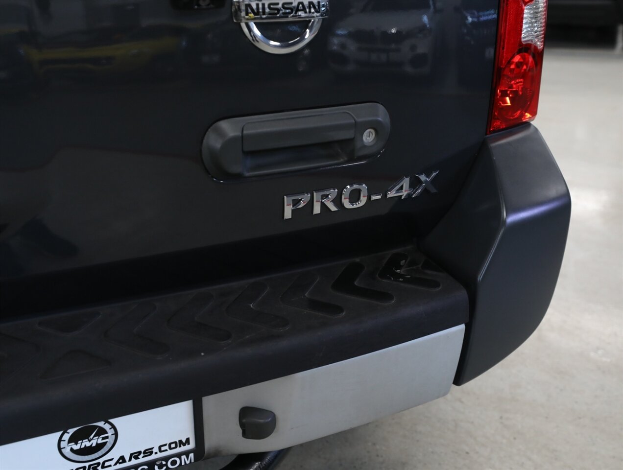 2015 Nissan Xterra PRO-4X - Photo 12 - Addison, IL 60101