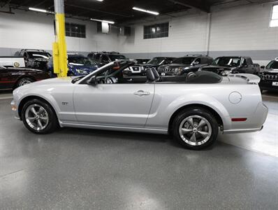 2005 Ford Mustang GT Premium   - Photo 20 - Addison, IL 60101