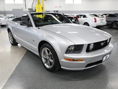 2005 Ford Mustang GT Premium   - Photo 8 - Addison, IL 60101