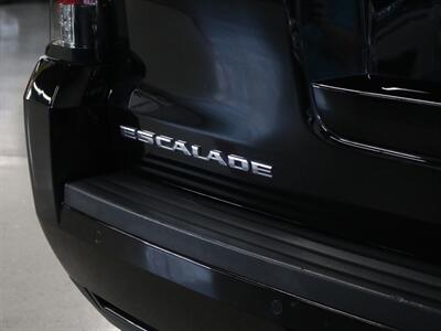 2019 Cadillac Escalade Luxury 4WD   - Photo 13 - Addison, IL 60101