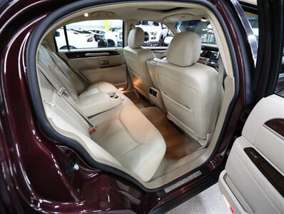 2008 Lincoln Town Car Signature Limited - Photo 19 - Addison, IL 60101