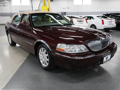 2008 Lincoln Town Car Signature Limited - Photo 7 - Addison, IL 60101