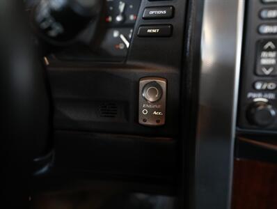 2007 Cadillac XLR Passion Red Limited Edition   - Photo 33 - Addison, IL 60101