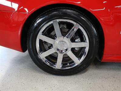 2007 Cadillac XLR Passion Red Limited Edition   - Photo 47 - Addison, IL 60101