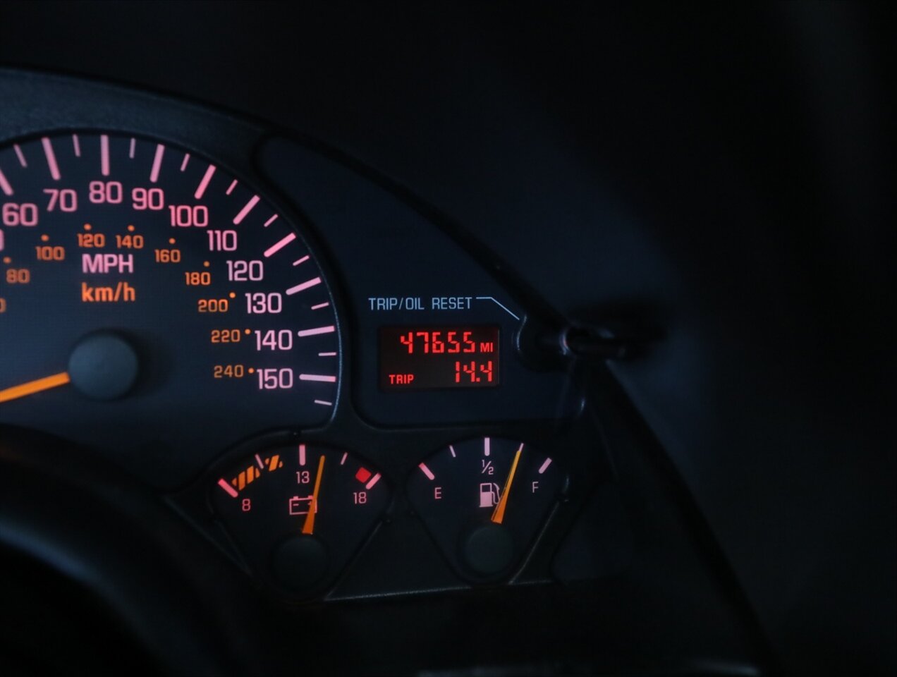 2002 Pontiac Firebird Trans Am - Photo 34 - Addison, IL 60101