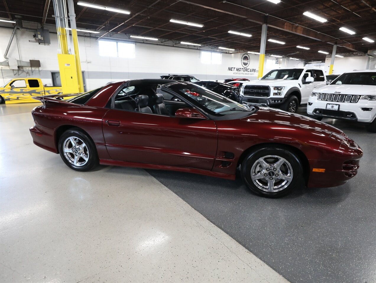 2002 Pontiac Firebird Trans Am - Photo 9 - Addison, IL 60101