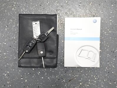 2012 Volkswagen Eos Komfort SULEV - Photo 49 - Addison, IL 60101