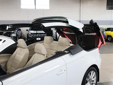 2016 Volkswagen Eos Komfort Edition   - Photo 36 - Addison, IL 60101