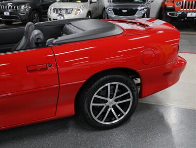 2002 Chevrolet Camaro Z28 SS 35TH ANNIVERSARY   - Photo 23 - Addison, IL 60101